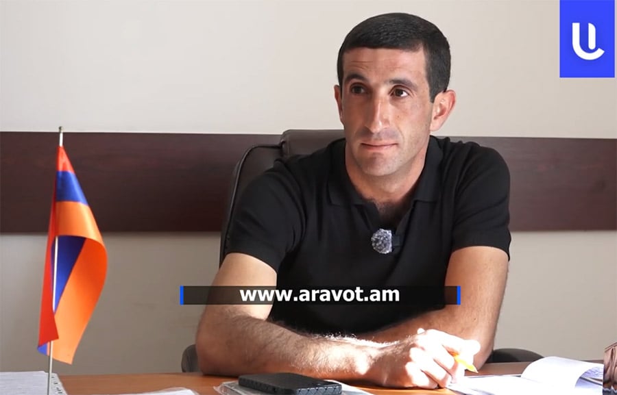 «Ես ամբողջ դպրոցին նորից ուղարկեցի պայուսակներ, որ «Տաշիրը» չփորձի Թալինում քաղաքական որեւիցե մի դիվիդենտ շահի»․ ինչո՞ւ է Տավրոս Սափեյանը արգելել իր համայնքում «Տաշիր» ընկերության բարեգործական ծրագիրը