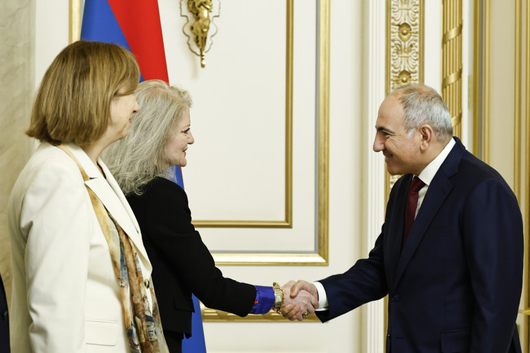 Փաշինյանն ԱՄՆ պետքարտուղարի տեղակալի հետ քննարկել է TRIPP նախագծի իրականացմանը և առաջիկա ծրագրերին վերաբերող հարցեր