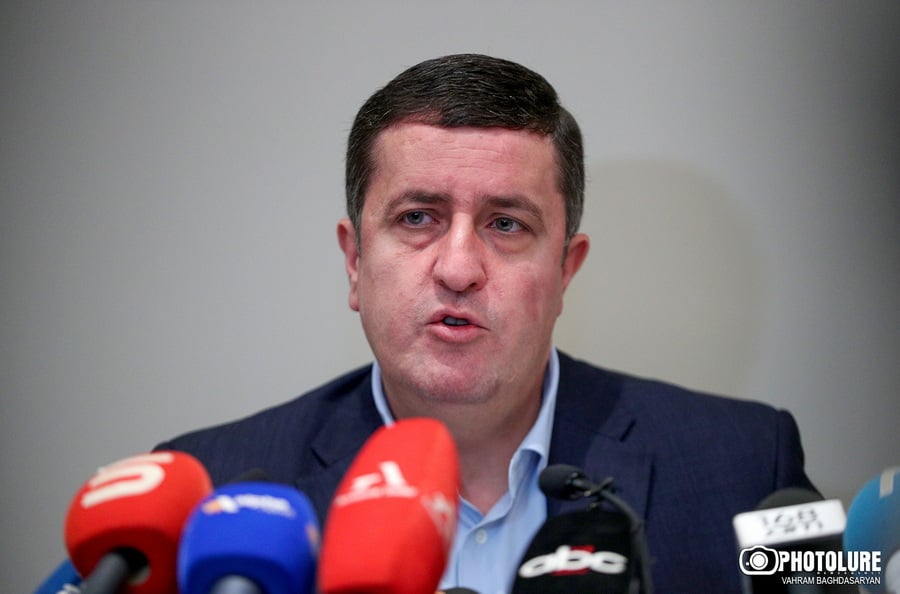 «Հրեշտակի թևերով ասում եք՝ մենք կապ չունենք, բայց դրսևորել եք հանցավոր անգործություն»․ Դավիթ Ղազինյանը՝ ՀԾԿՀ-ին