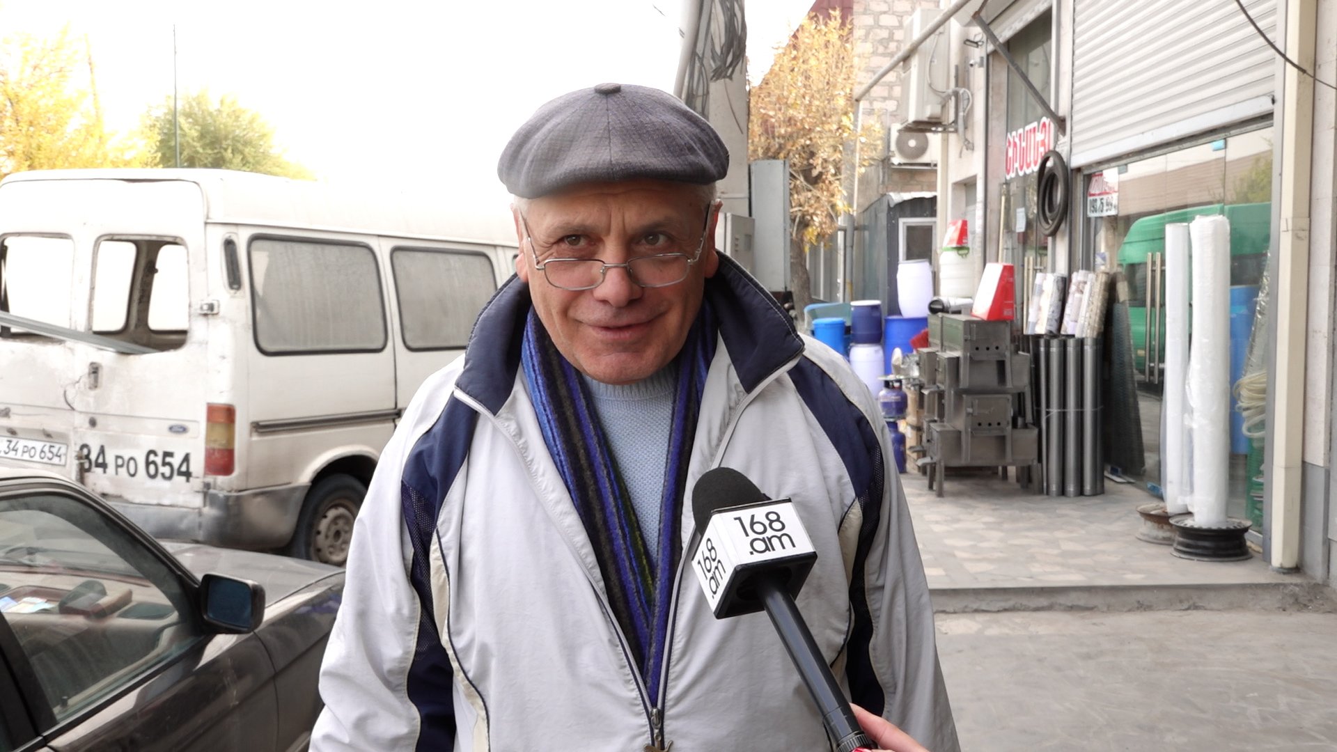 «Ուշքի՛ եկեք… Նիկոլին հավատացողներին խելք եմ մաղթում, Դավիթ Համբարձումյանը ժողովրդական մարդ է. տեսնում են ժողովրդի մոտ հարգված մարդ է՝ բռնում են». Հարցում