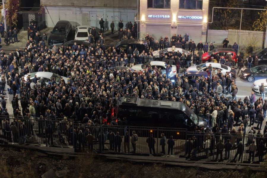 Սամվել Կարապետյանի գործով նիստն ընթանում է 13 ժամ