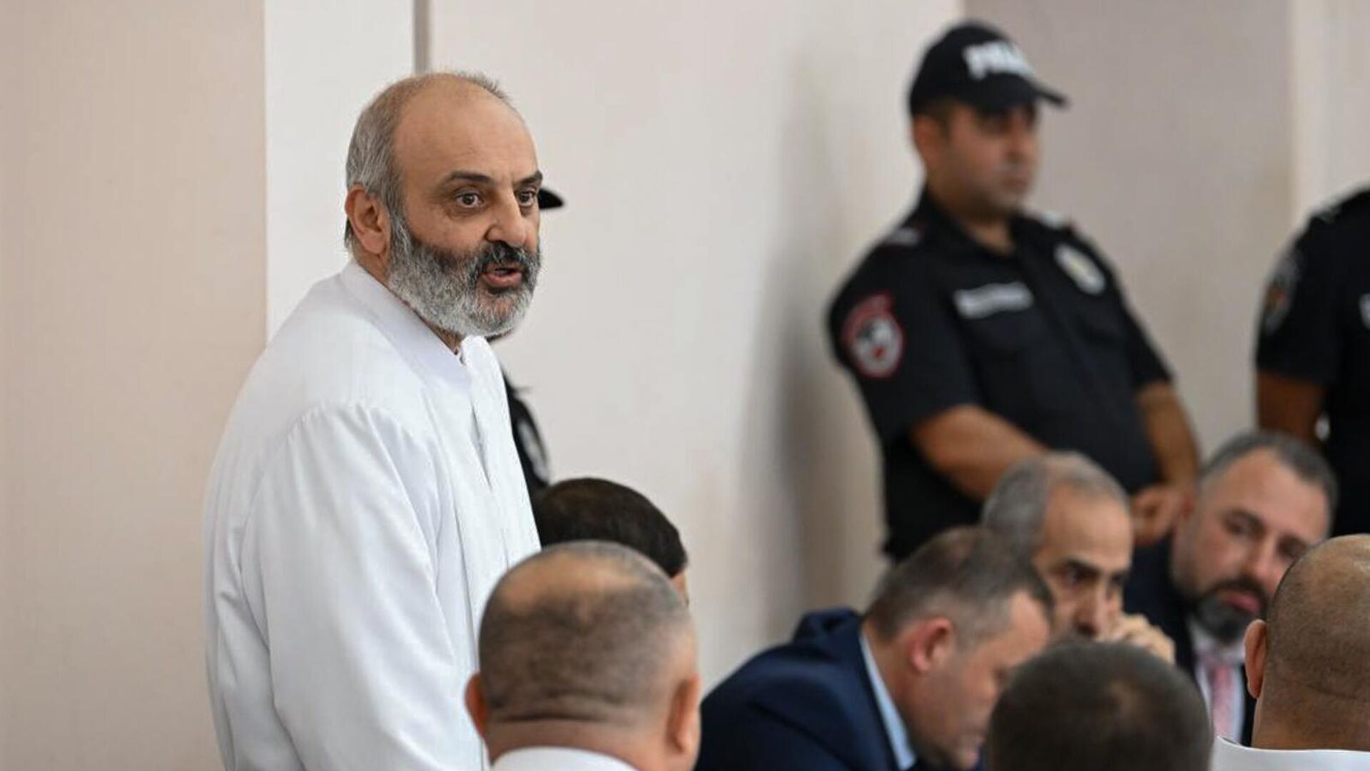 Հայտնի է` Բագրատ սրբազանի գործով հաջորդ դատական նիստին ինչ հարցեր կքննվեն