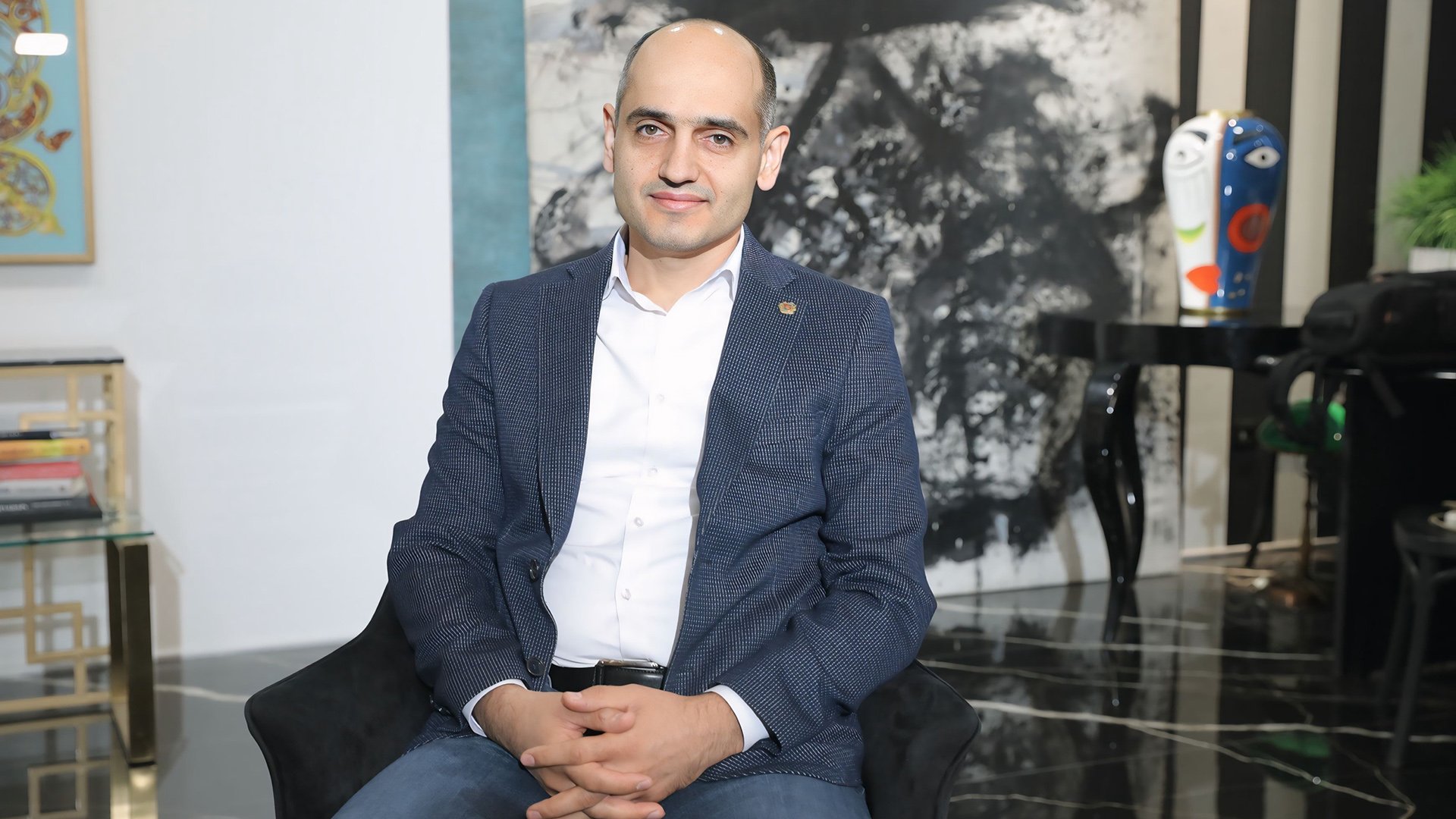 ԻՆՉՊԵՍ ՆՇԱՆԱԿՎԵՑ ԶՊՄԿ-ՈՒՄ ԲԱՐՁՐ ՊԱՇՏՈՆԻ, ԵՎ Ի՞ՆՉ ՈՐԱԿՆԵՐ ԵՆ ՊԵՏՔ ՆՄԱՆ ՊԱՇՏՈՆՆԵՐՈՒՄ ԱՇԽԱՏԵԼՈՒ ՀԱՄԱՐ. ՎԱՐԴԱՆ ՋՀԱՆՅԱՆԻ ՊԱՏՄՈՒԹՅՈՒՆԸ