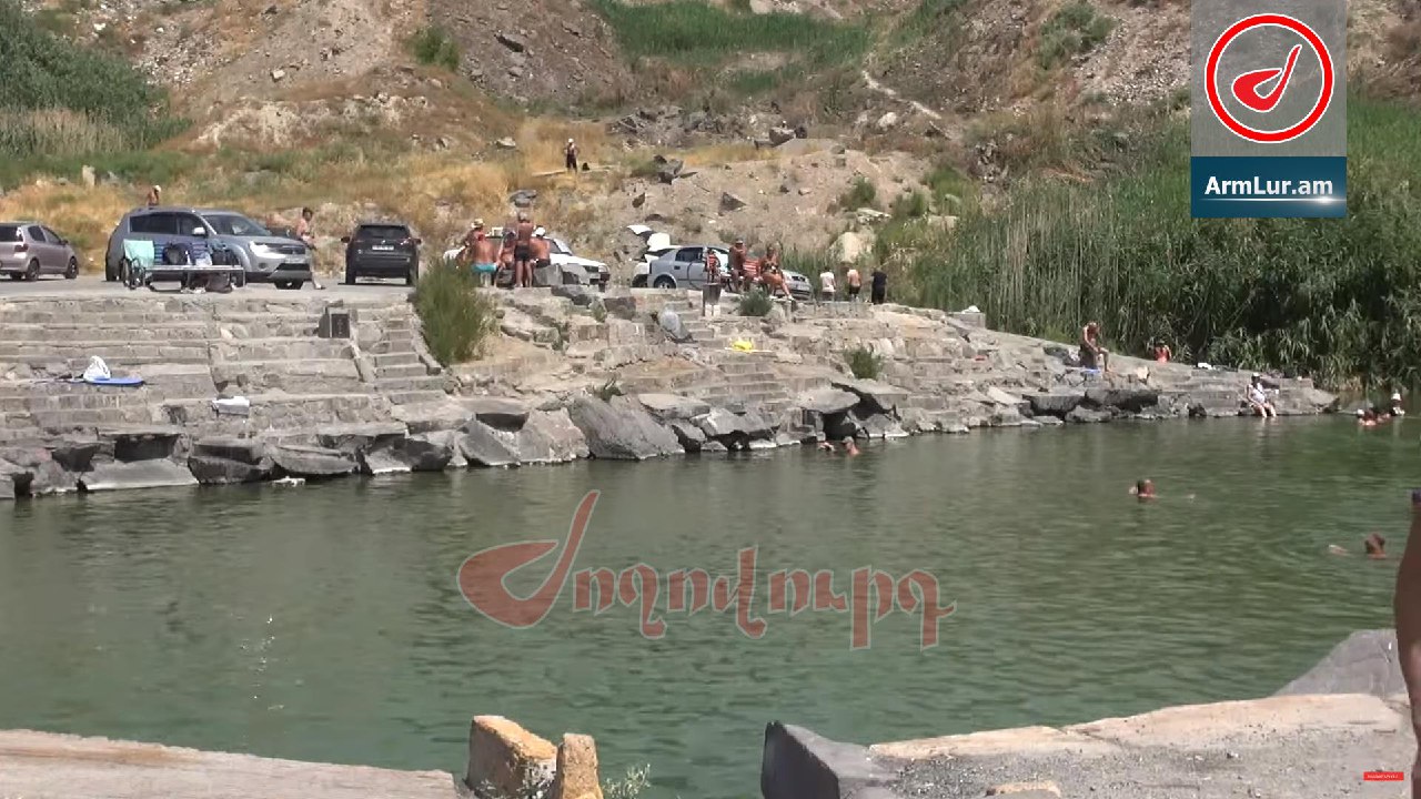 ՈՒՂԻՂ․ Ամռան տապին մարդիկ հանգստանում են Աղի լճում. ի՞նչ  են պատմում այցելուները