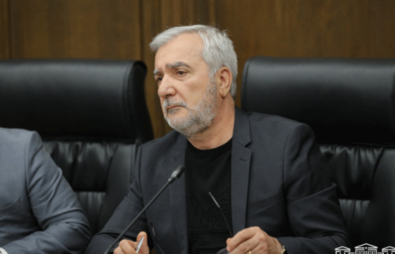 Բանակի ծախսերի կրճատումը խոսույթ է, ռազմարդյունաբերական ծրագրերը սկսված են և կլինեն շարունակական. Քոչարյան