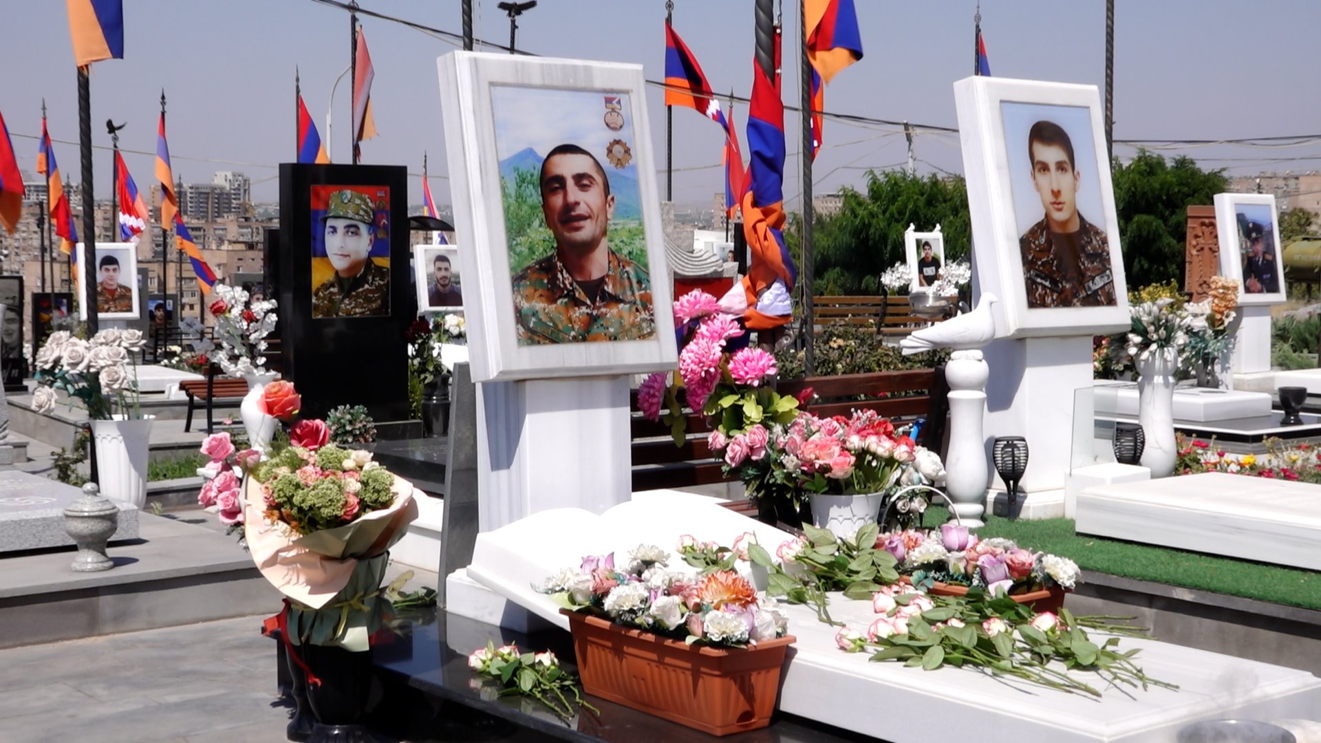 «Ես անելիք ունեմ Արցախում, ուզում եմ որդիներիս հարսանիքը Շուշիում լինի՝ Ղազանչեցոցի զանգերի ներքո». Մանուշ Փաթյան