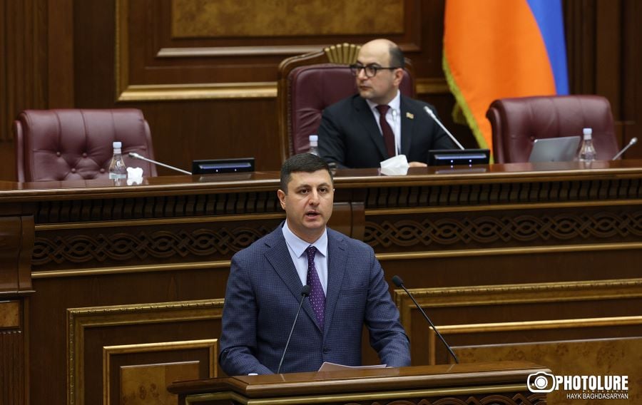 «Փաշինյանին անվստահություն հայտնելու հարցում իրական ընդդիմադիր շրջանակներում մոտեցումները ներդաշնակ են»․ «Պատիվ ունեմ»-ը իմպիչմենտի հարցով լսումներ է կազմակերպել