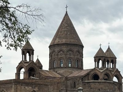 Առաջնորդելու եմ, որ Վեհարանն ազատվի Կտրիճ Ներսիսյանից, առաջիկայում կտեսնեք դրսևորումները. Փաշինյան