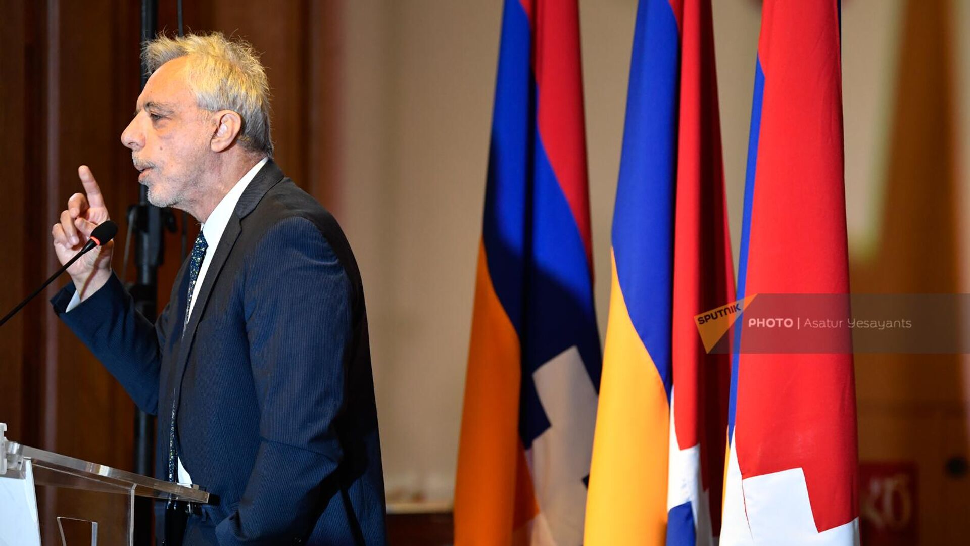 Փաշինյանը բացահայտ խոստովանեց, որ զիջումները կատարվել են սպառնալիքի ներքո. Օսկանյան