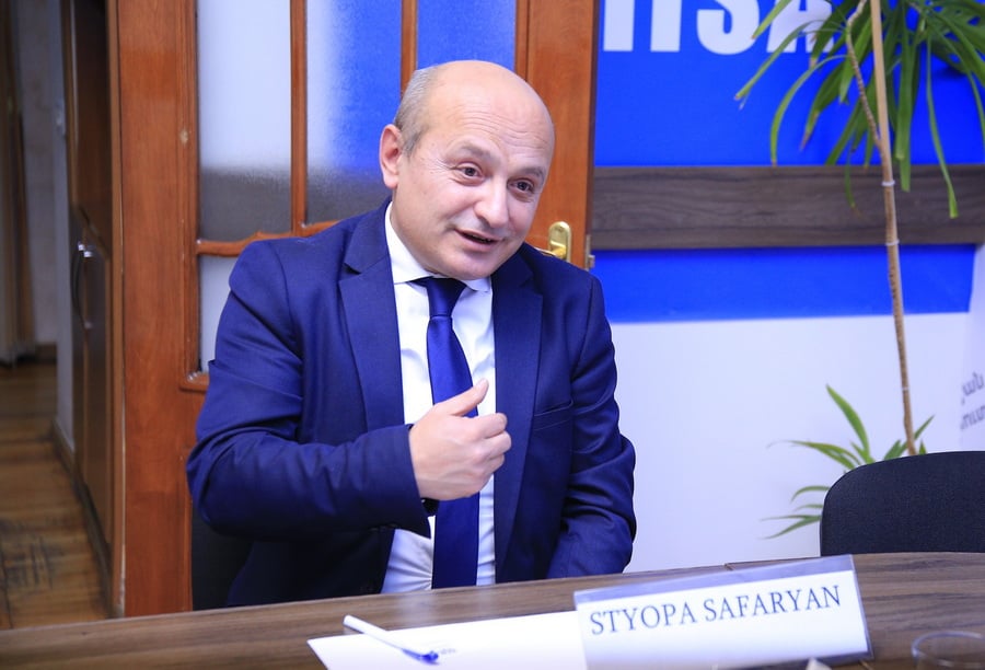 Փաշինյանը հերթական անգամ փայլել է «ճիշտ» ձեւակերպմամբ. Ստյոպա Սաֆարյան
