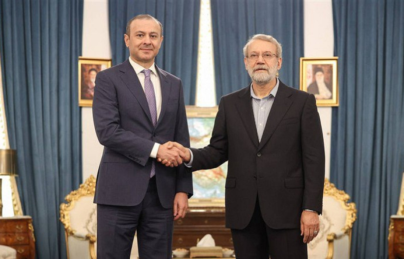Թեհրանում հանդիպել են Հայաստանի ԱԽ քարտուղարն ու Իրանի ազգային անվտանգության գերագույն խորհրդի քարտուղարը