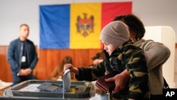 Մոլդովայում խորհրդարանական ընտրություններում առաջատար է գործող նախագահ Սանդուի կուսակցությունը