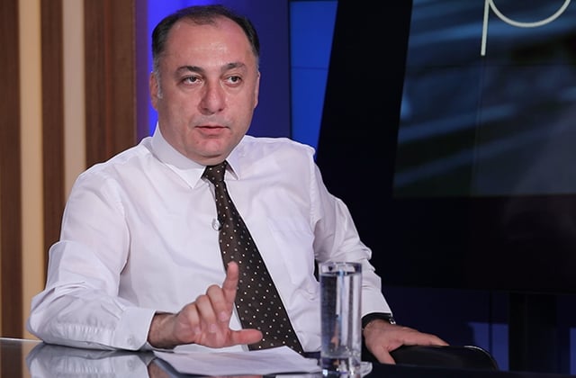 «3-րդ տարին է՝ հանրակրթական ոլորտում այս իրավիճում ենք, ոչ մի պատախանատու իր պաշտոնից չի ազատվել. կրթությունն ու այդ մարդիկ տարբեր բևեռներում են գտնվում»