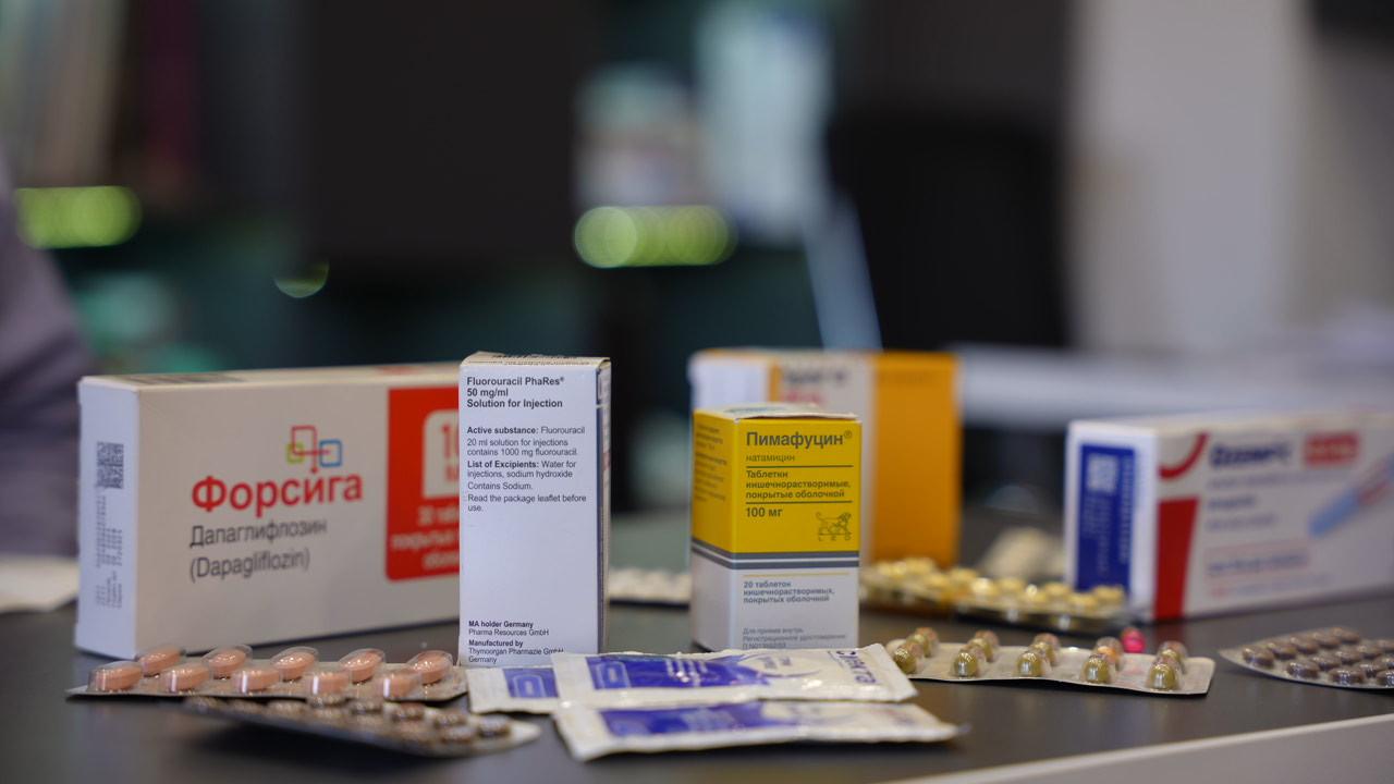 Ինչպես են չգրանցված դեղերը հայտնվում շուկայում